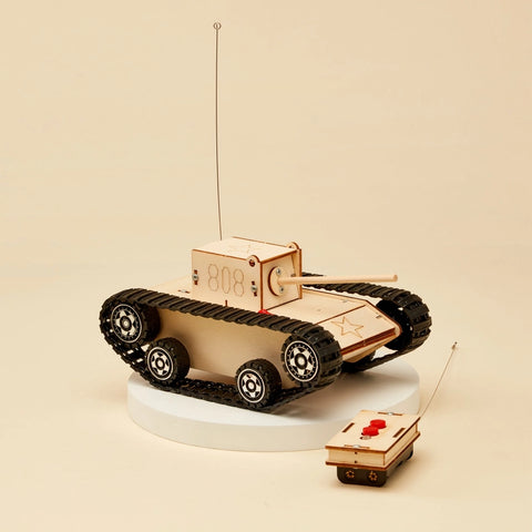 CreateKit Radio-Controlled Tank